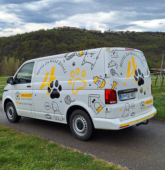 Reklamna polepitev na kombiju in foliranje vozila 112.