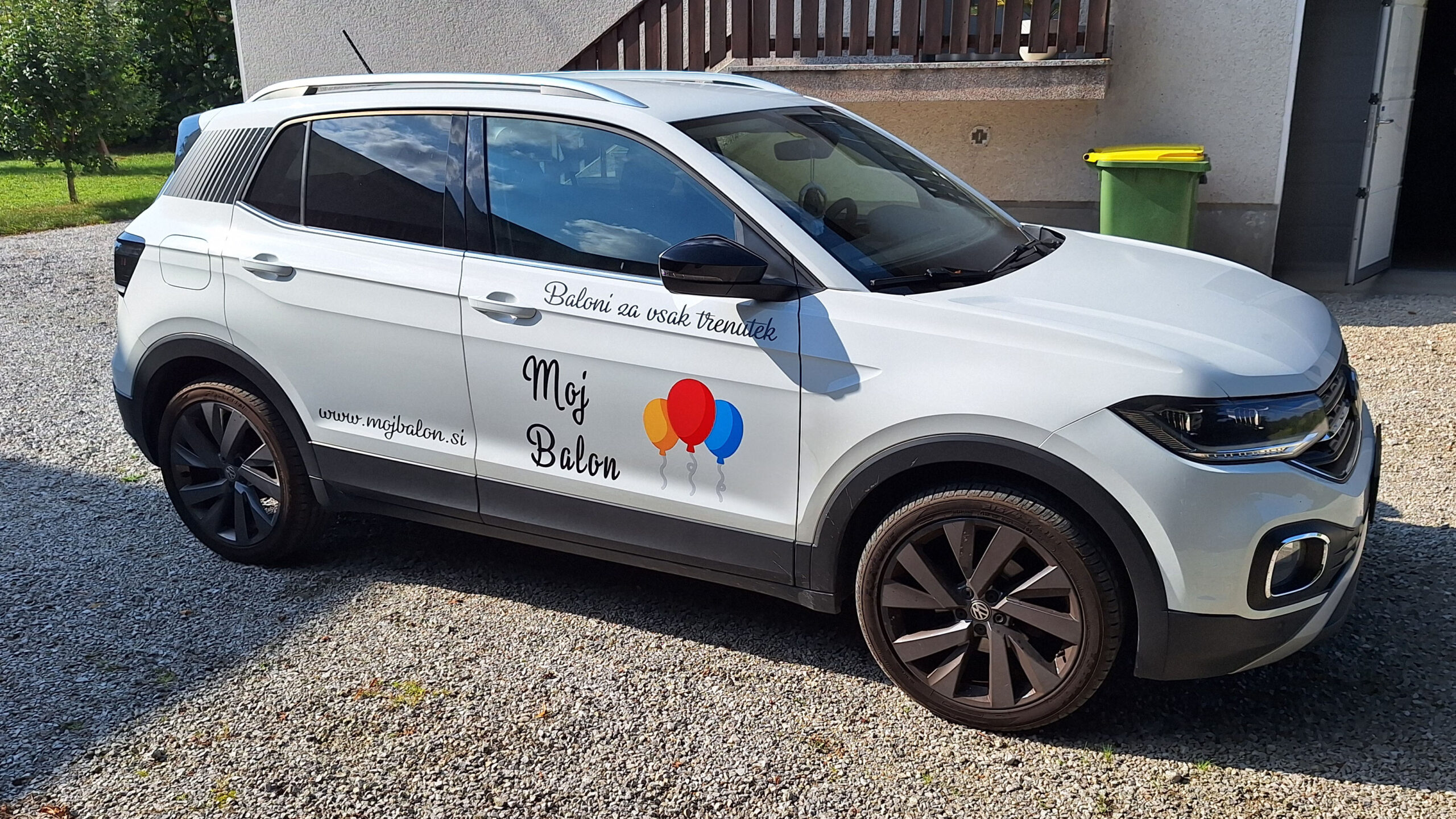 Polepitev reklame na t-roc.